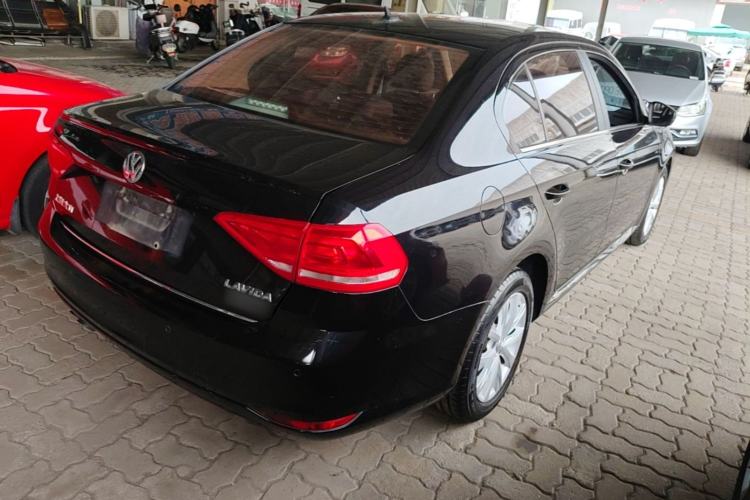 Used Volkswagen Lavida 2015 230TSI DSG Comfort Edition Rear Right 45 Deg