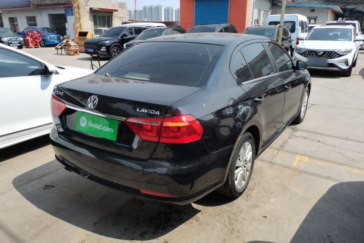 Used Volkswagen Lavida 2015 1.6L Automatic Comfort Edition Rear Right 45 Deg
