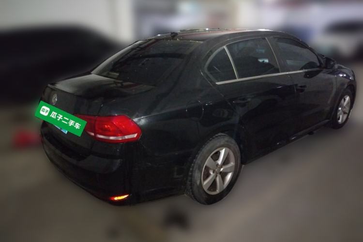 Used Volkswagen Lavida 2015 1.6L Automatic Fashion Edition Rear Right 45 Deg