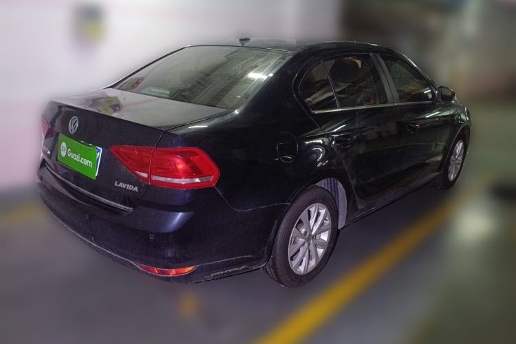 Used Volkswagen Lavida 2015 1.6L Automatic Comfort Edition Rear Right 45 Deg