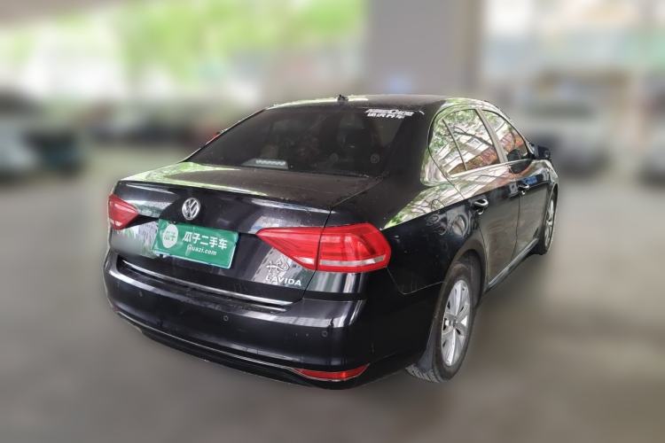 Used Volkswagen Lavida 2015 1.6L Manual Comfort Edition Rear Right 45 Deg
