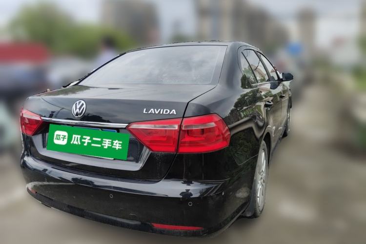 Used Volkswagen Lavida 2015 1.6L Automatic Comfort Edition Rear Right 45 Deg