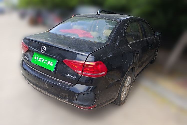 Used Volkswagen Lavida 2015 1.6L Automatic Luxury Edition Rear Right 45 Deg