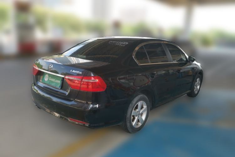 Used Volkswagen Lavida 2015 1.6L Automatic Fashion Edition Rear Right 45 Deg