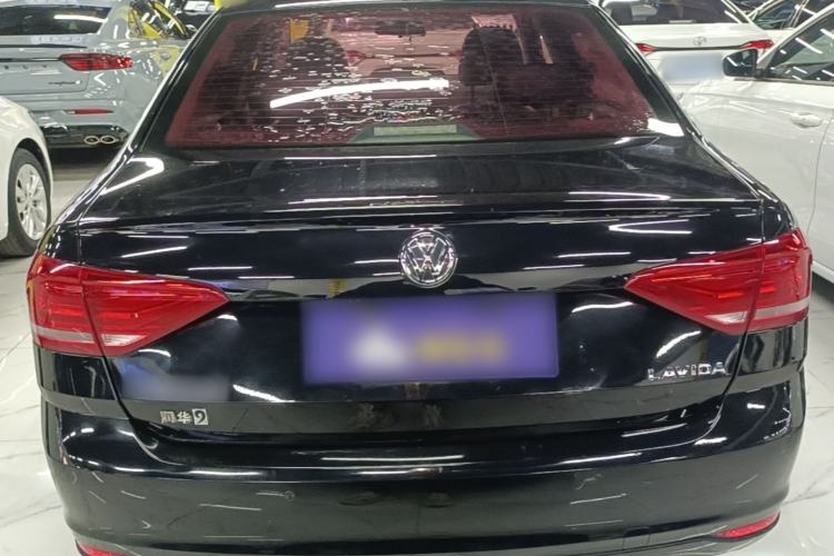 Used Volkswagen Lavida 2015 1.6L Automatic Fashion Edition Rear