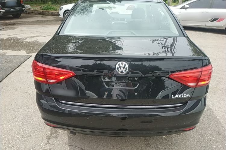 Used Volkswagen Lavida 2015 1.6L Automatic Comfort Edition Rear
