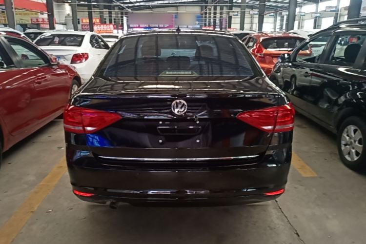 Used Volkswagen Lavida 2015 1.6L Automatic Comfort Edition Rear