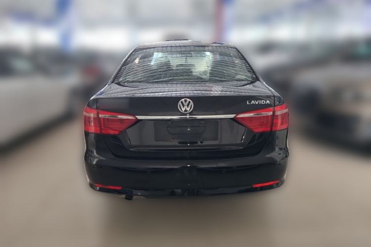 Used Volkswagen Lavida 2015 1.6L Automatic Fashion Edition Rear