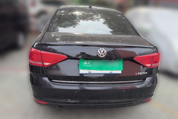 Used Volkswagen Lavida 2015 1.6L Manual Comfort Edition Rear