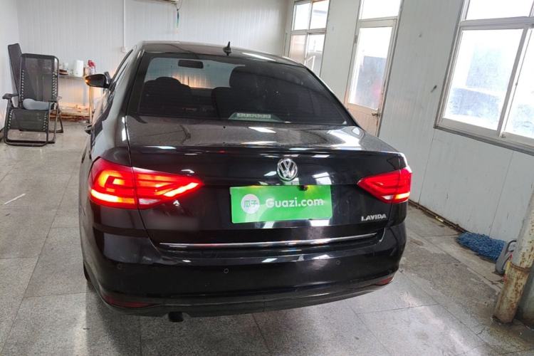Used Volkswagen Lavida 2015 1.6L Automatic Comfort Edition Rear