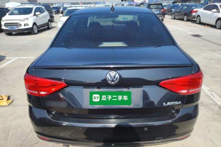 Used Volkswagen Lavida 2015 1.6L Automatic Fashion Edition Rear