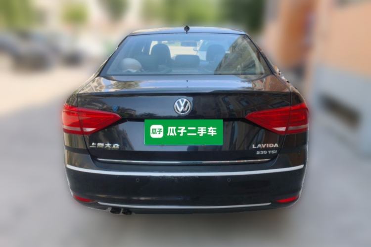 Used Volkswagen Lavida 2015 230TSI DSG Comfort Edition Rear