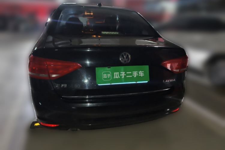 Used Volkswagen Lavida 2015 1.6L Manual Comfort Edition Rear