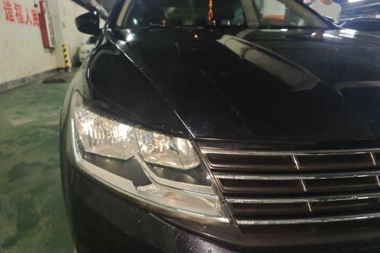 Used Volkswagen Lavida 2015 1.6L Automatic Comfort Edition Right Front Headlight
