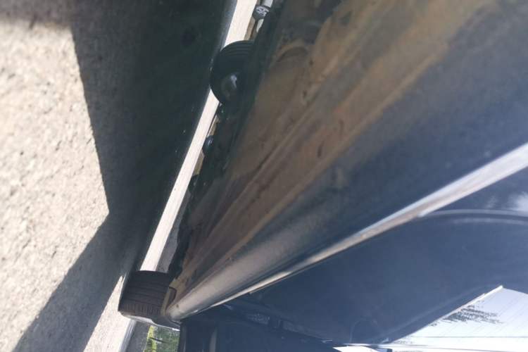 Used Volkswagen Lavida 2015 1.6L Manual Comfort Edition Right Side Sill