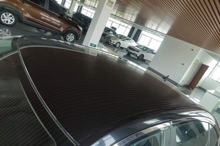 Used Volkswagen Lavida 2015 1.6L Manual Fashion Edition Roof