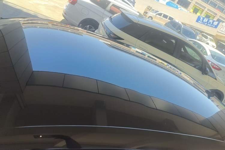 Used Volkswagen Lavida 2015 1.6L Manual Fashion Edition Roof