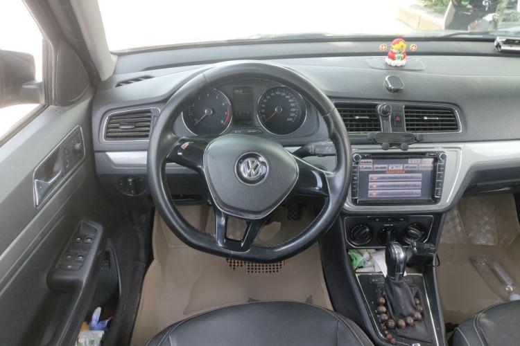 Used Volkswagen Lavida 2015 230TSI DSG Comfort Edition Steering Wheel