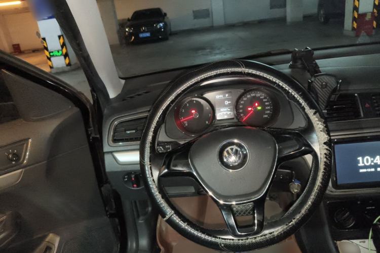 Used Volkswagen Lavida 2015 230TSI DSG Comfort Edition Steering Wheel