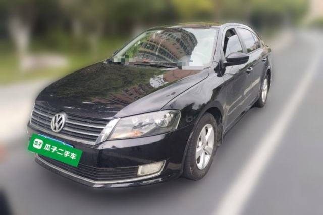 Używany Volkswagen Lavida 2015 1.6L Manual Fashion Edition