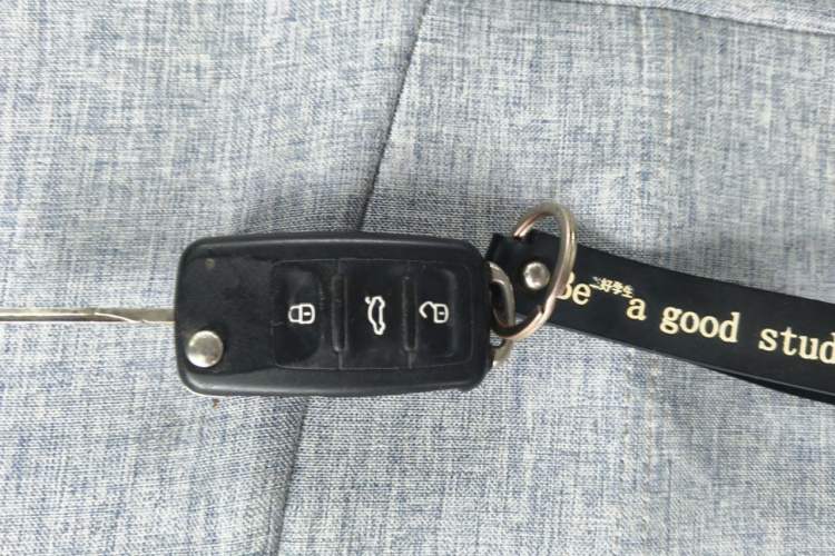 Used Volkswagen Lavida 2015 1.6L Manual Fashion Edition Vehicle Key