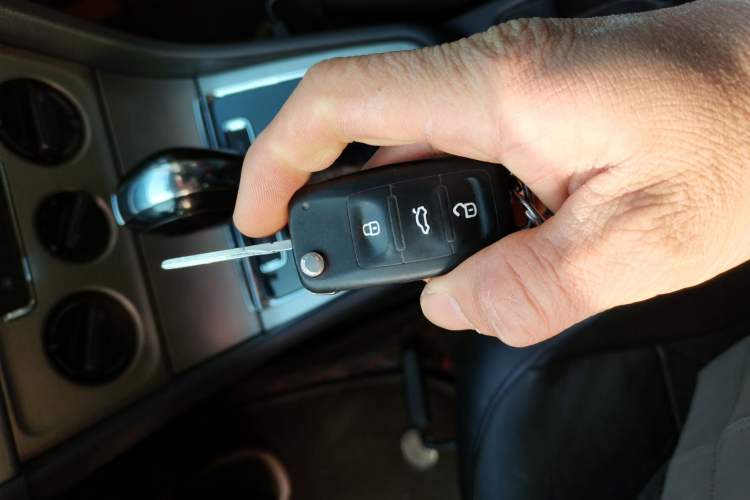 Used Volkswagen Lavida 2015 1.6L Automatic Comfort Edition Vehicle Key