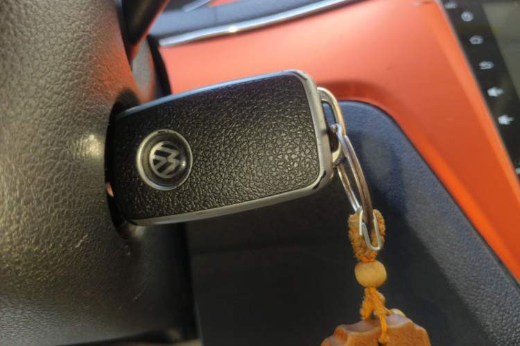 Used Volkswagen Lavida 2015 230TSI DSG Comfort Edition Vehicle Key