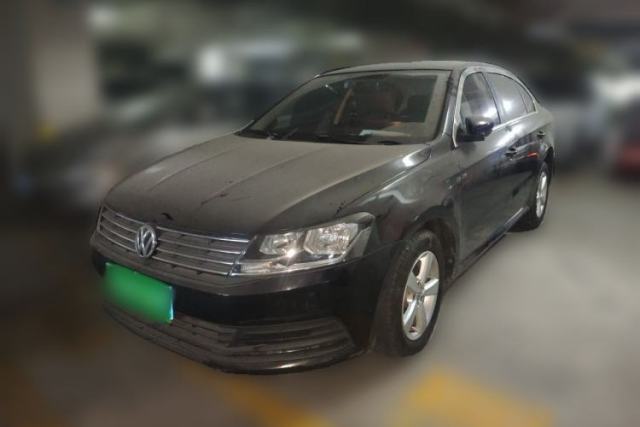 Used Volkswagen Lavida 2015 1.6L Manual Fashion Edition