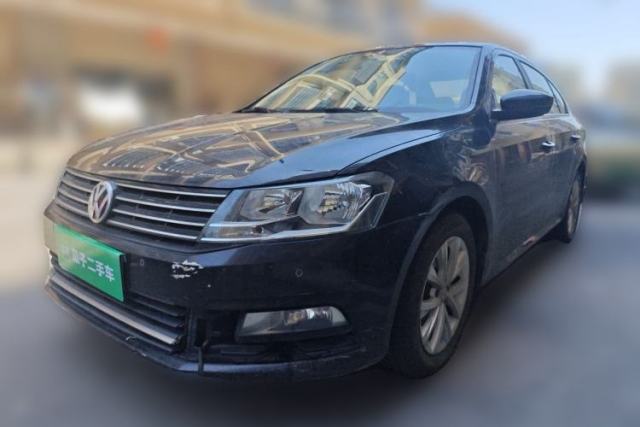 Used Volkswagen Lavida 2015 1.6L Manual Comfort Edition
