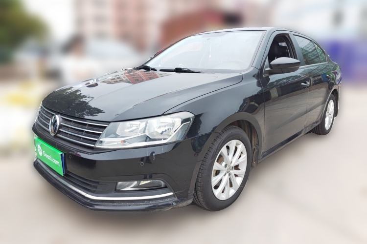 Used Volkswagen Lavida 2015 1.6L Manual Comfort Edition Guazi used car, China used car export, Used car for sale, Used  cars, Cheapest cars for sale