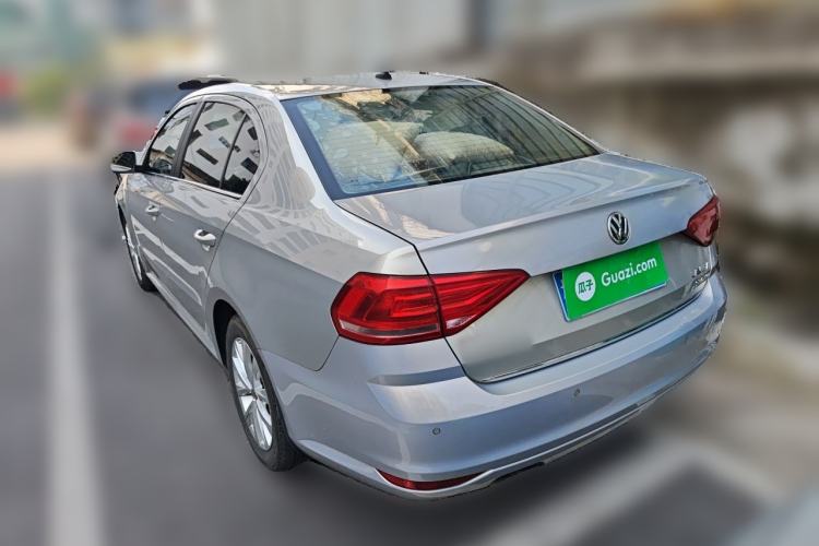 Used Volkswagen Lavida 2015 230TSI DSG Comfort Edition Rear Left 45 Deg