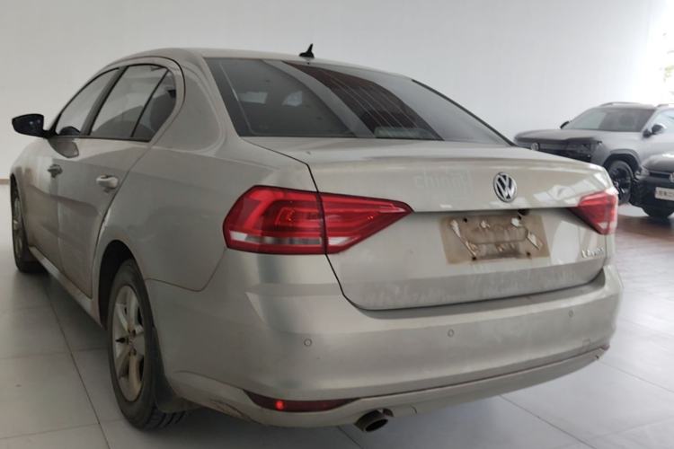 Used Volkswagen Lavida 2015 1.6L Automatic Fashion Edition Rear Left 45 Deg