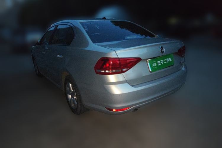 Used Volkswagen Lavida 2015 1.6L Manual Fashion Edition Rear Left 45 Deg