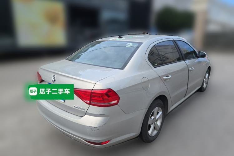 Used Volkswagen Lavida 2015 1.6L Automatic Fashion Edition Rear Right 45 Deg