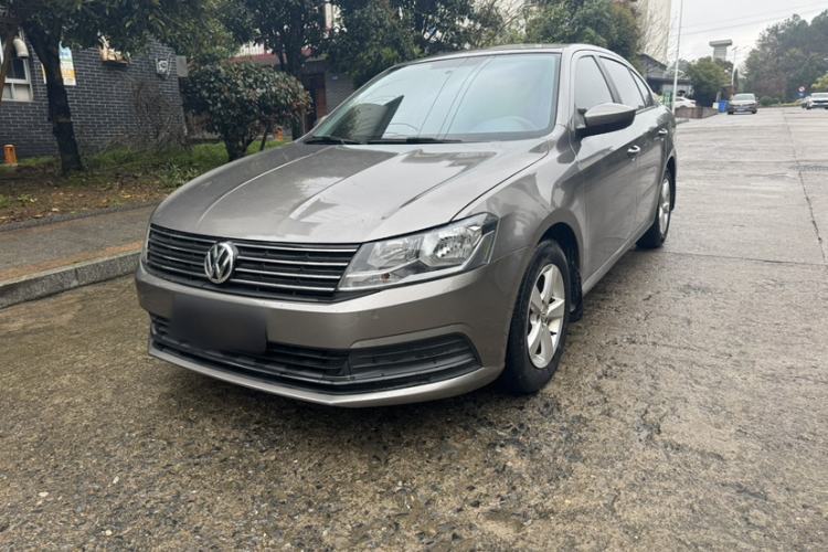 Used Volkswagen Lavida 2015 1.6L Automatic Fashion Edition Guazi used car, China used car export, Used car for sale, Used cars, Cheapest cars for sale