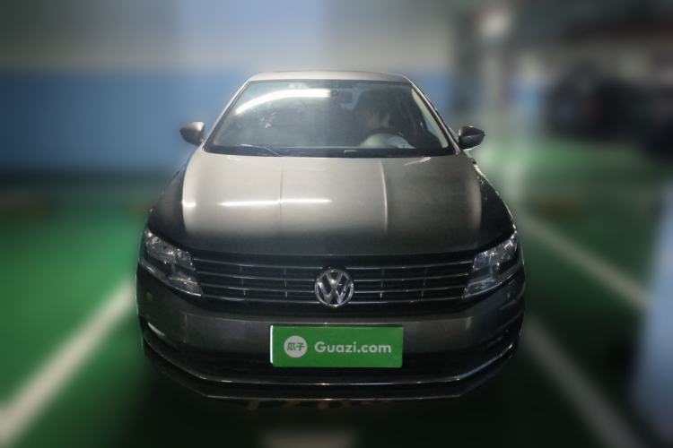 Used Volkswagen Lavida 2015 1.6L Automatic Comfort Edition Front
