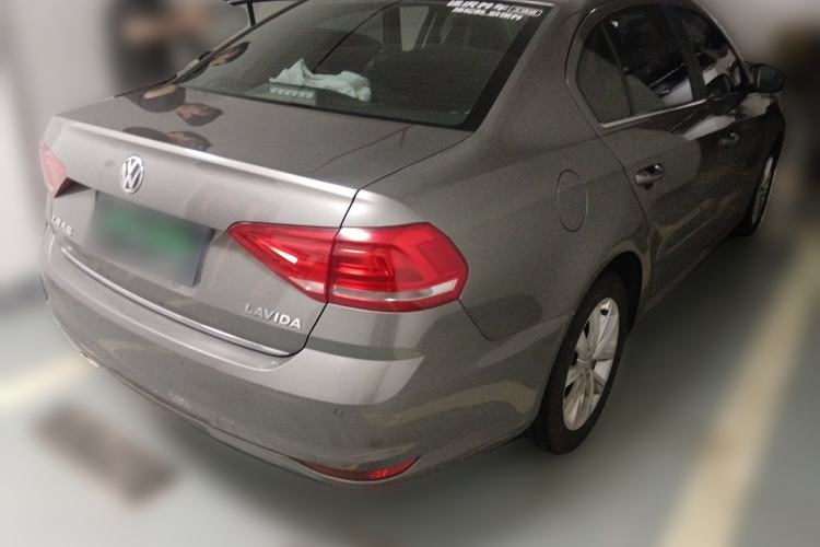 Used Volkswagen Lavida 2015 1.6L Automatic Comfort Edition Rear Right 45 Deg