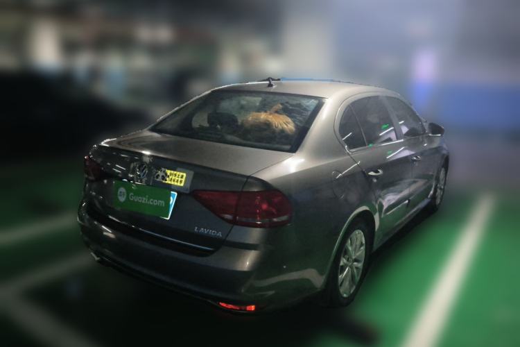 Used Volkswagen Lavida 2015 1.6L Automatic Comfort Edition Rear Right 45 Deg