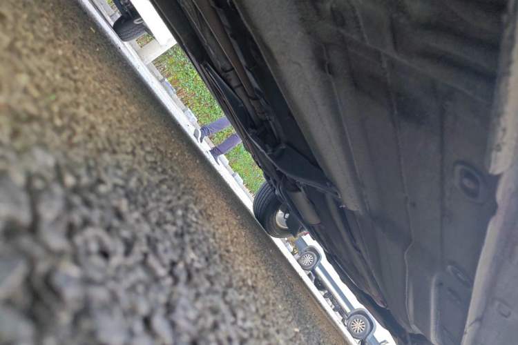 Used Volkswagen Lavida 2015 1.6L Manual Fashion Edition Chassis Front Left