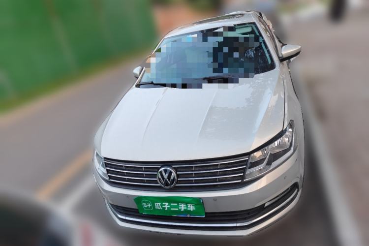 Used Volkswagen Lavida 2015 1.6L Automatic Comfort Edition Front