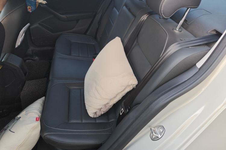 Used Volkswagen Lavida 2015 1.6L Automatic Comfort Edition Left Rear Seat