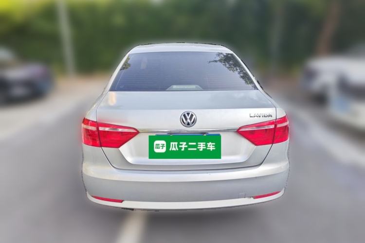 Used Volkswagen Lavida 2015 1.6L Manual Fashion Edition Rear