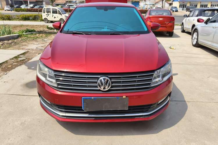 Used Volkswagen Lavida 2015 1.6L Automatic Luxury Edition Exterior 11