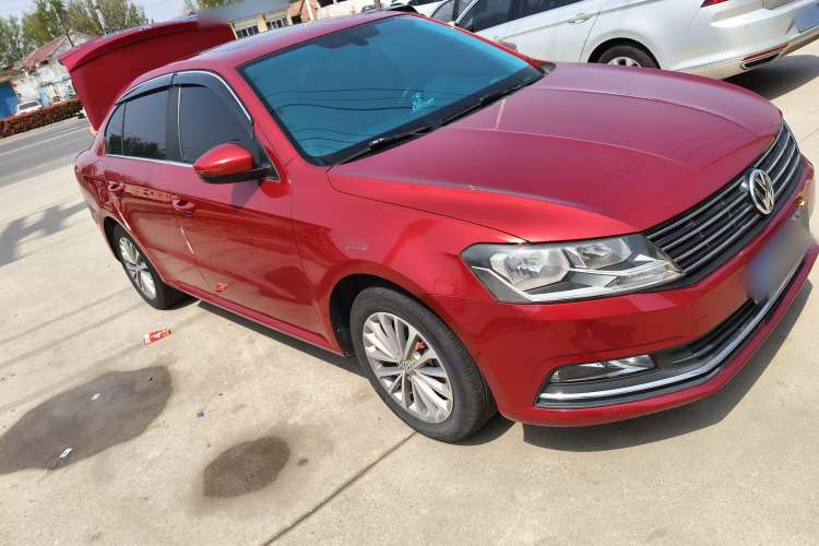 Used Volkswagen Lavida 2015 1.6L Automatic Luxury Edition Exterior 14