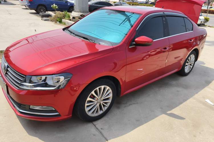 Used Volkswagen Lavida 2015 1.6L Automatic Luxury Edition Exterior 15