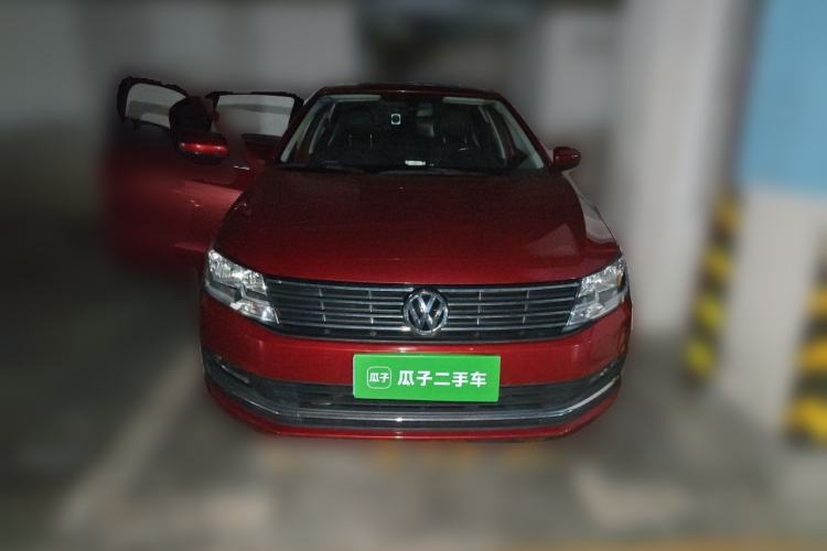 Used Volkswagen Lavida 2015 1.6L Automatic Luxury Edition Front