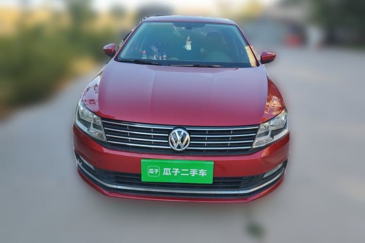 Used Volkswagen Lavida 2015 1.6L Automatic Luxury Edition Front