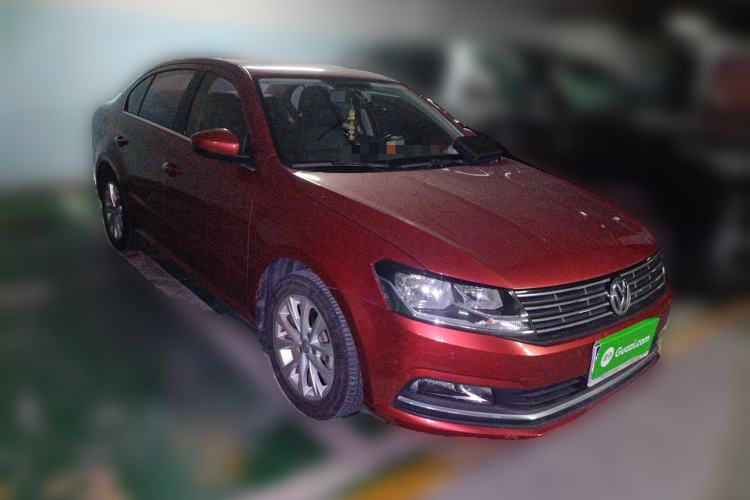 Used Volkswagen Lavida 2015 1.6L Automatic Comfort Edition Front Right 45 Deg