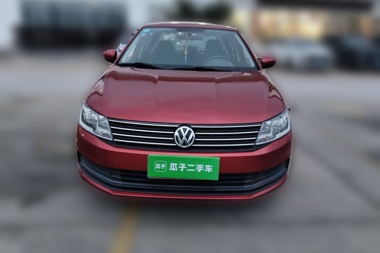 Used Volkswagen Lavida 2015 1.6L Manual Fashion Edition Front