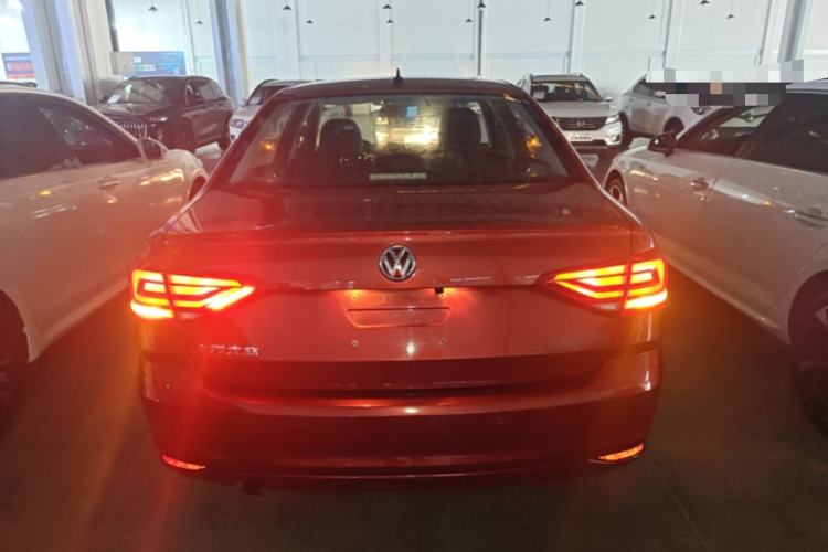 Used Volkswagen Lavida 2015 1.6L Automatic Fashion Edition Rear